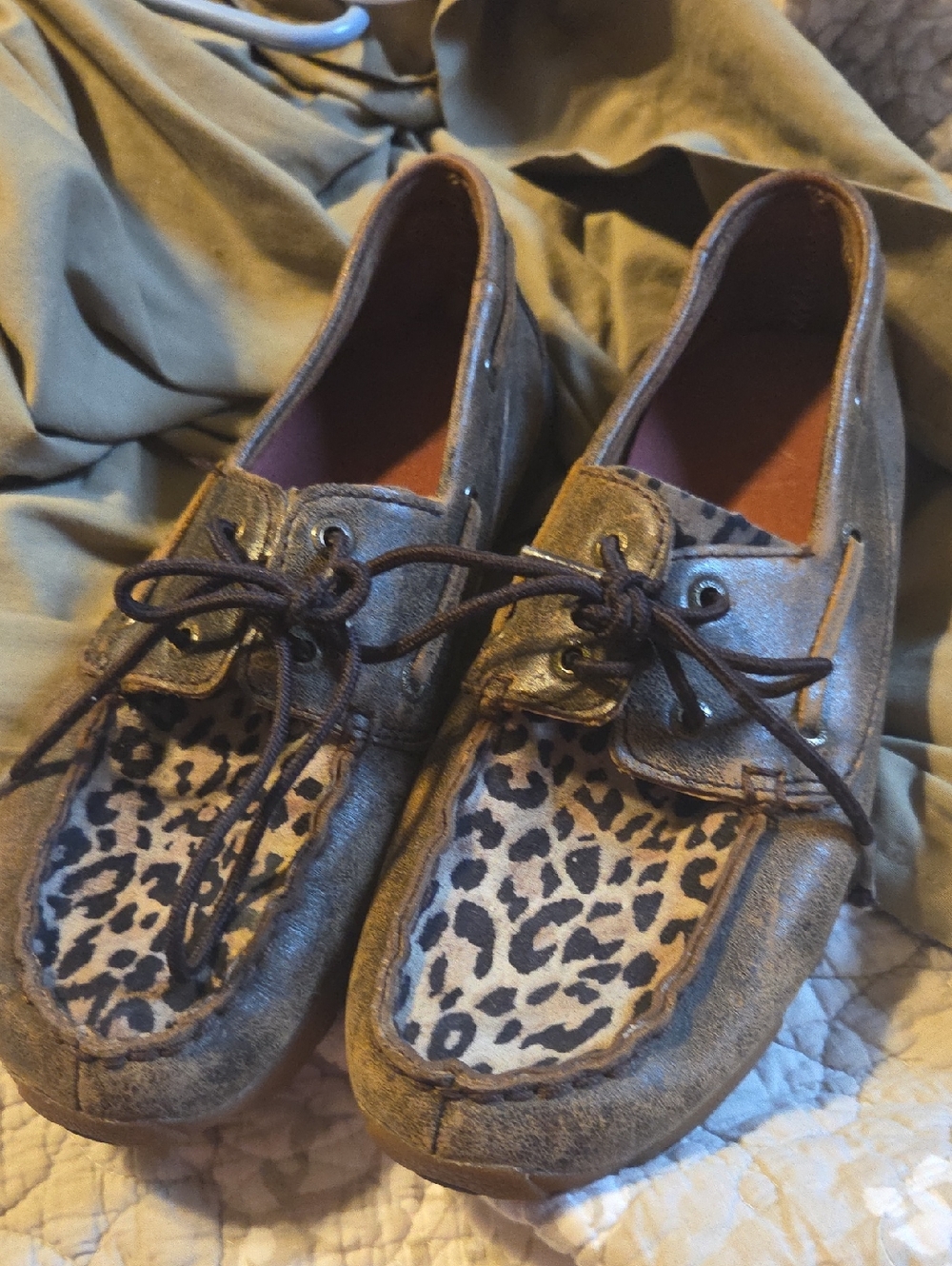 Twisted‎ XBrown Leopard Print Moccasins